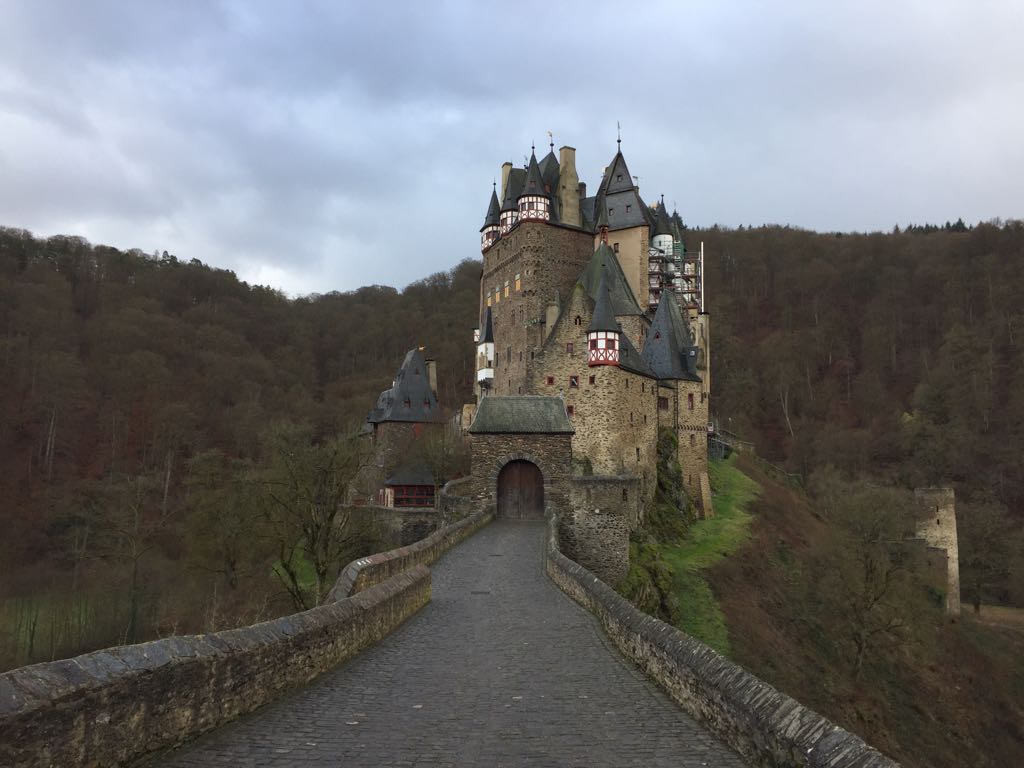 6 Reasons To Visit Eltz Castle In Germany By Belges En Route